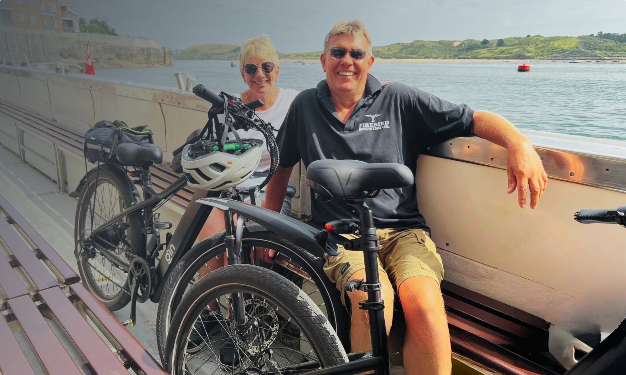 Rose and Marc on holiday with their PLUTO e-bikes